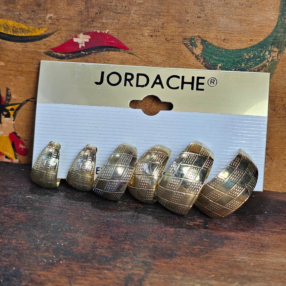 Lightweight Gold Tone Retro Hoop Earrings Women OS Gold Grid Hoop Set Textured